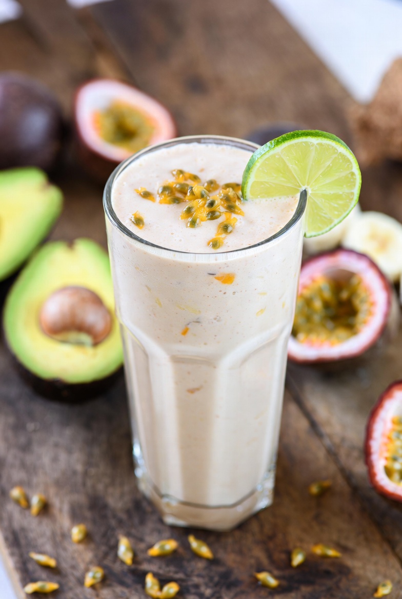 Burundian Avocado-Banana-Passion Smoothie in a tall glass